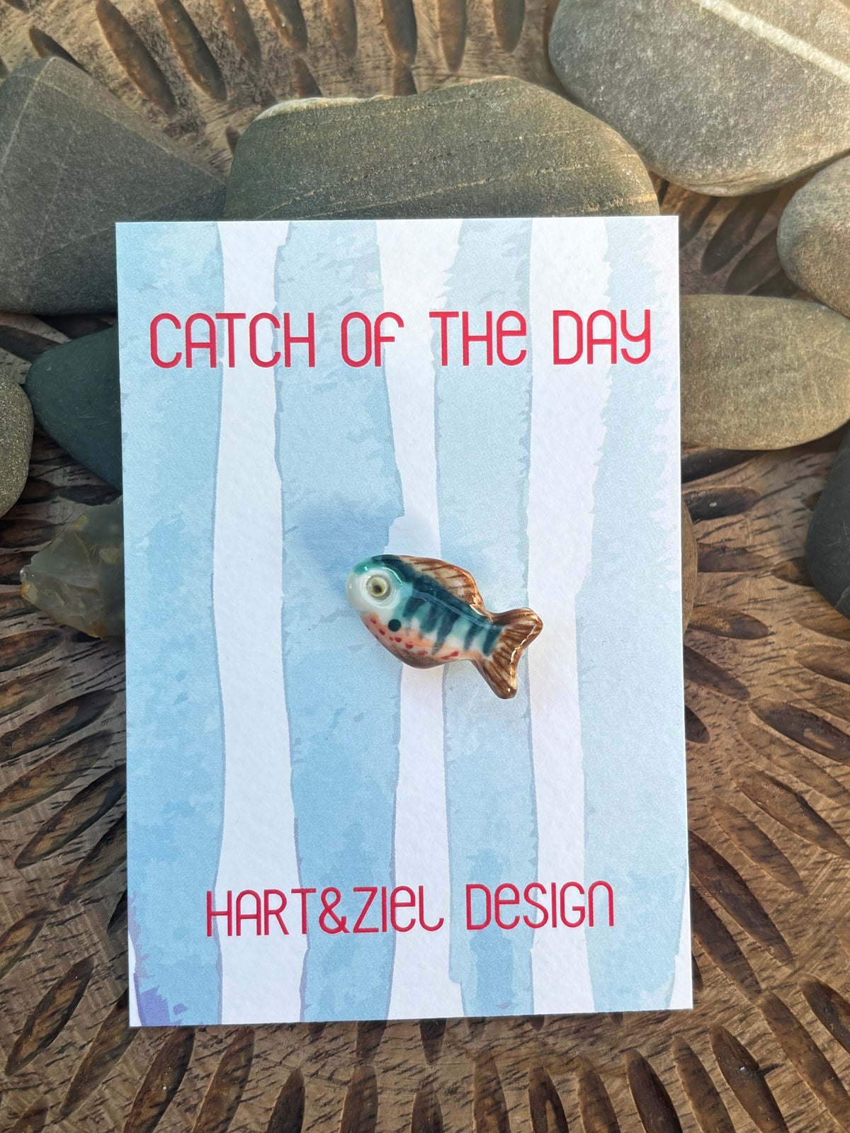 Catch of the Day broche nr 9