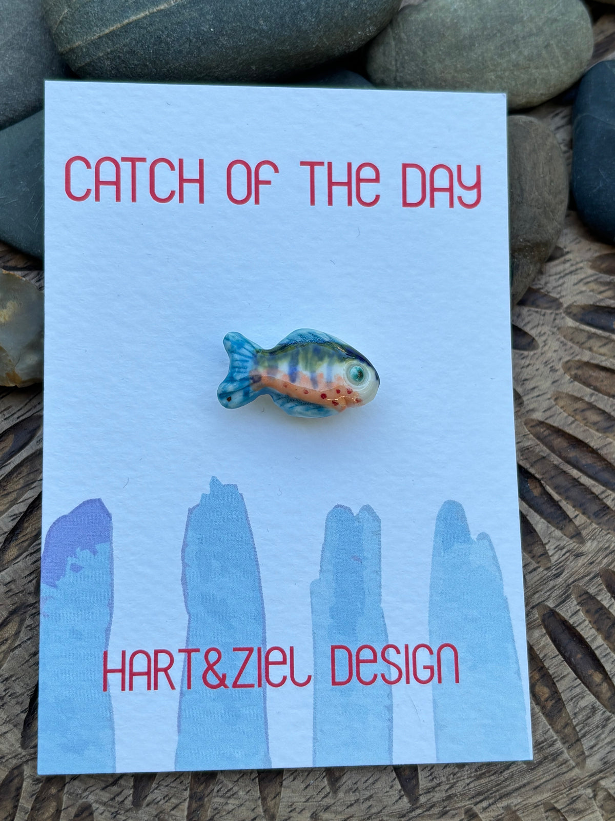 Catch of the Day broche nr 12