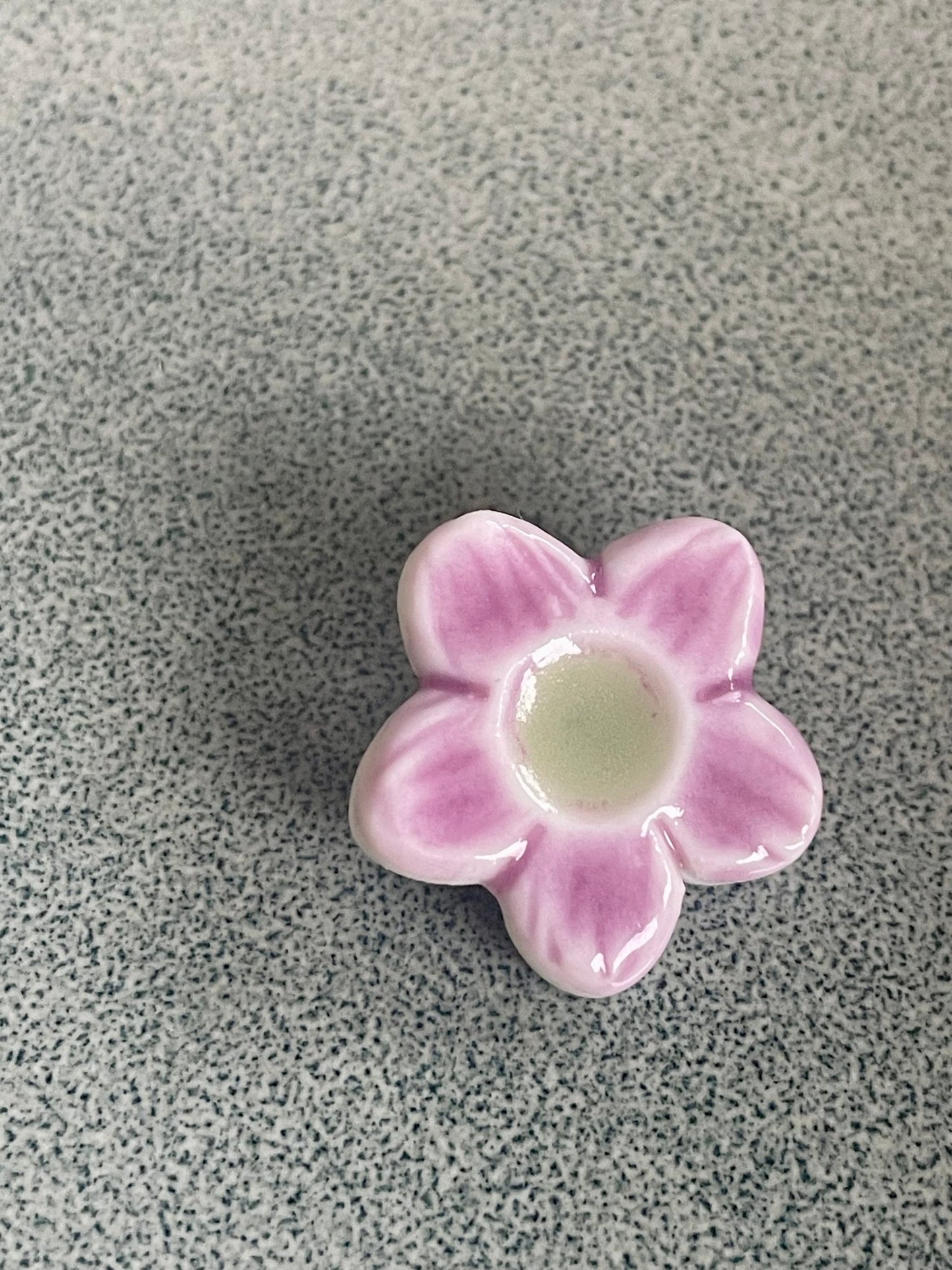 Bloem lila met groen - hart&ziel design