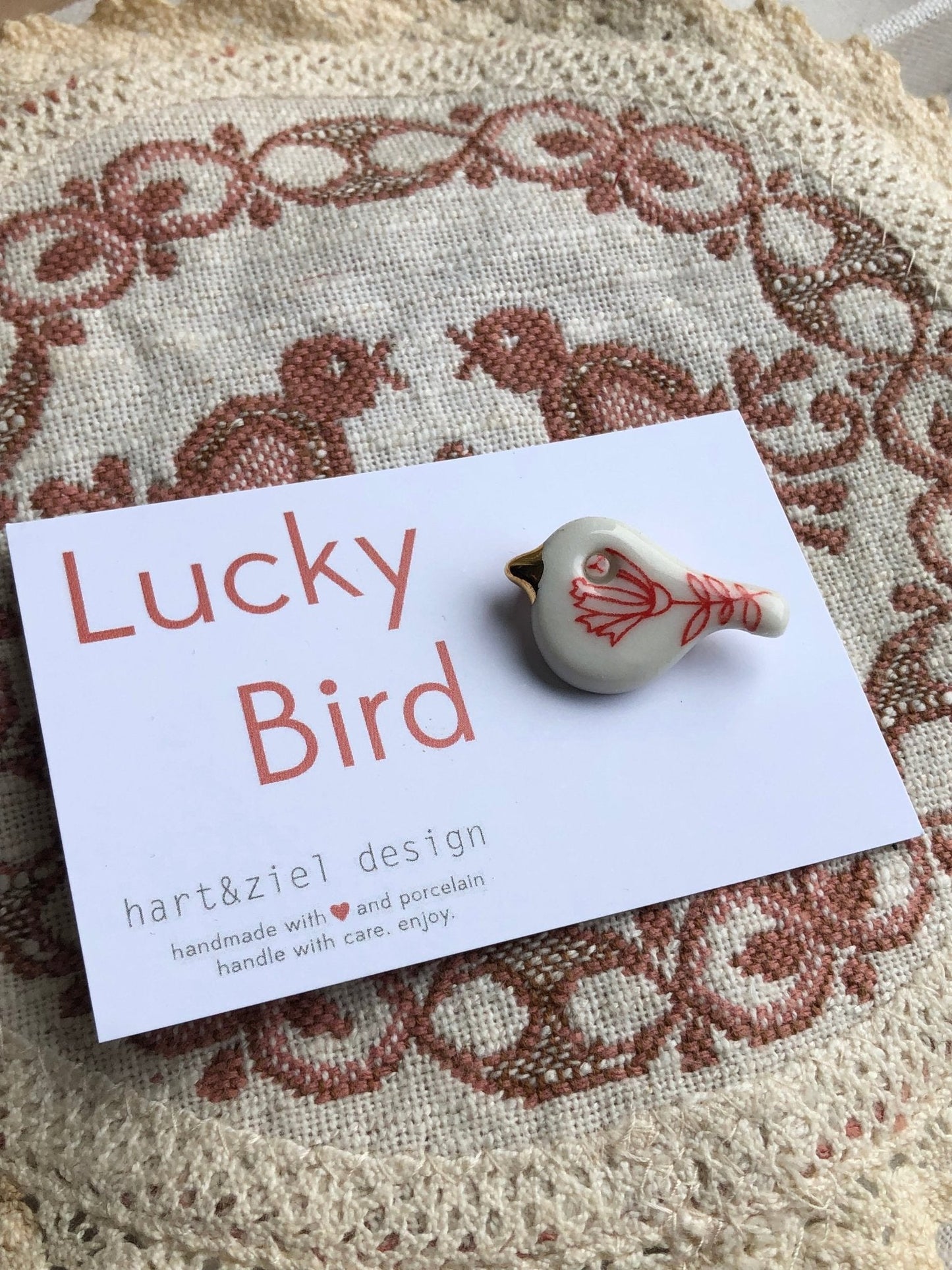 Lucky Bird - Robin red 02 - hart&ziel design