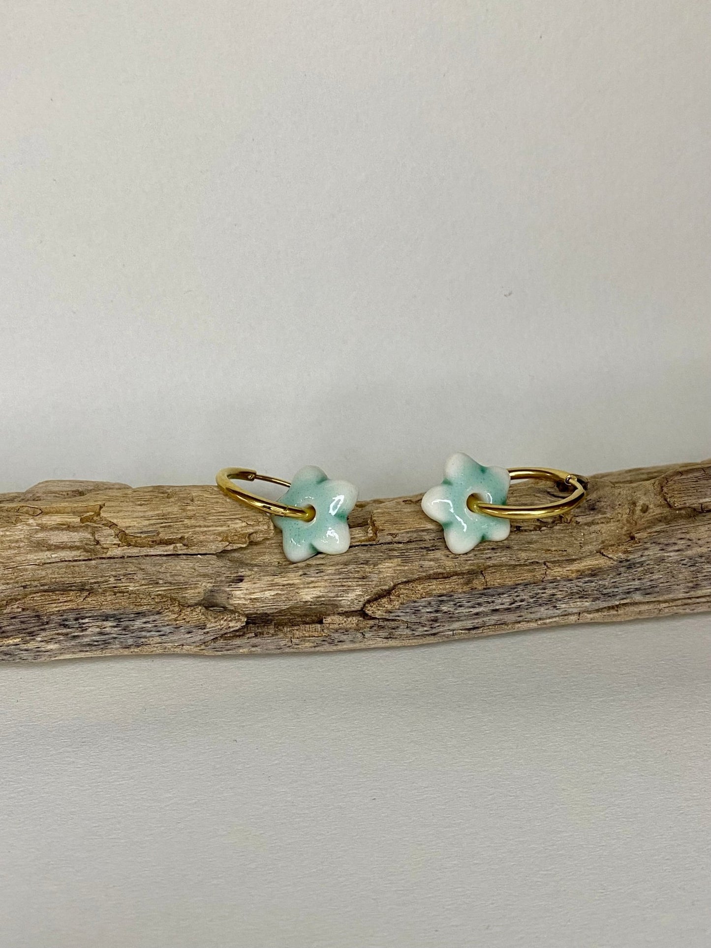 Oorringen Lou Lou - icy mint - hart&ziel design