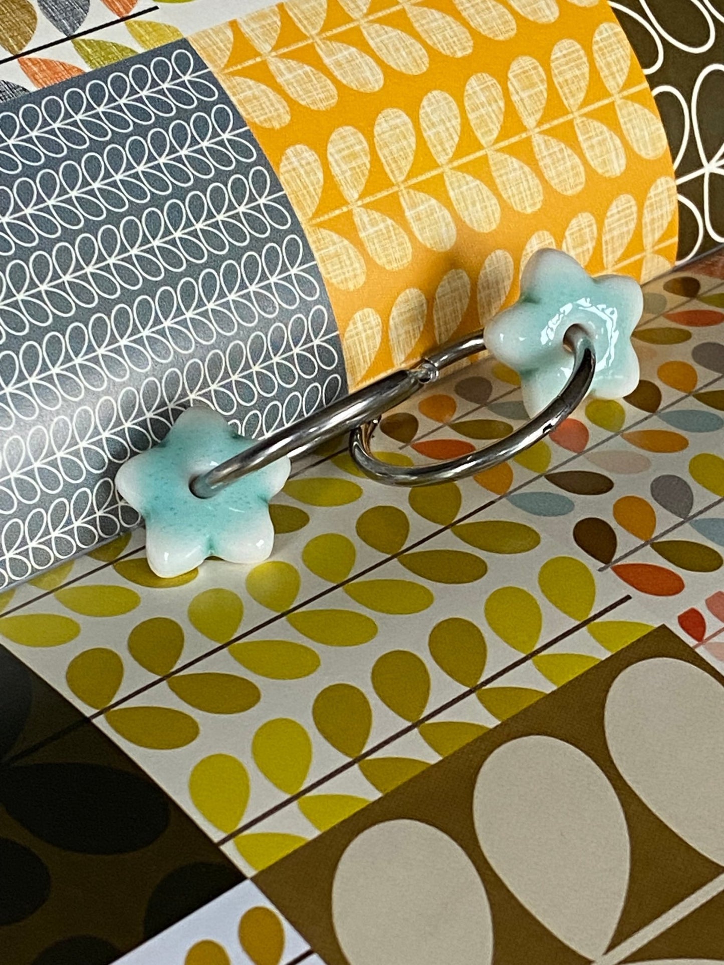Oorringen Lou Lou zilver - icy mint - hart&ziel design