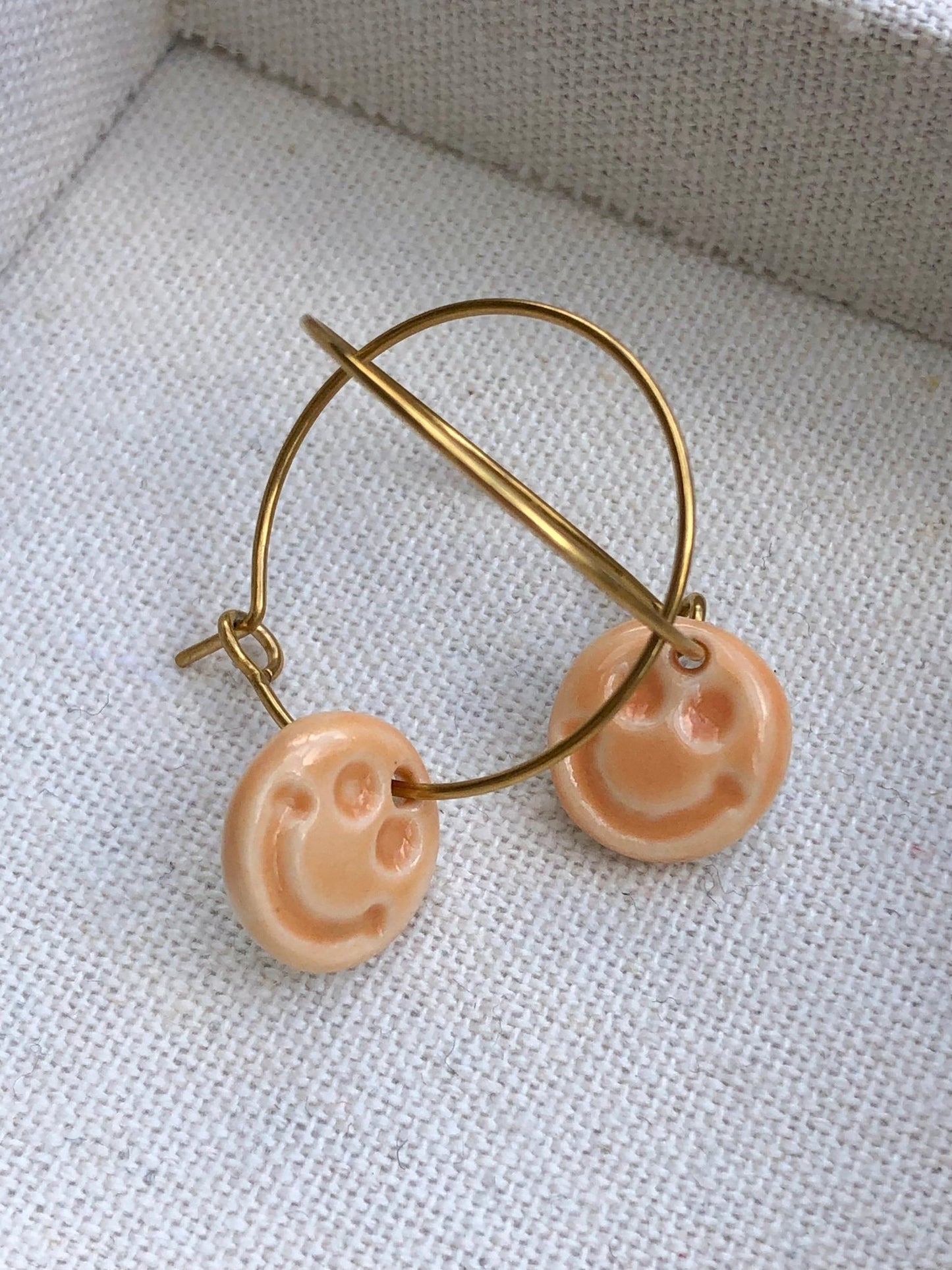 Oorringen Smiley - Peach - hart&ziel design