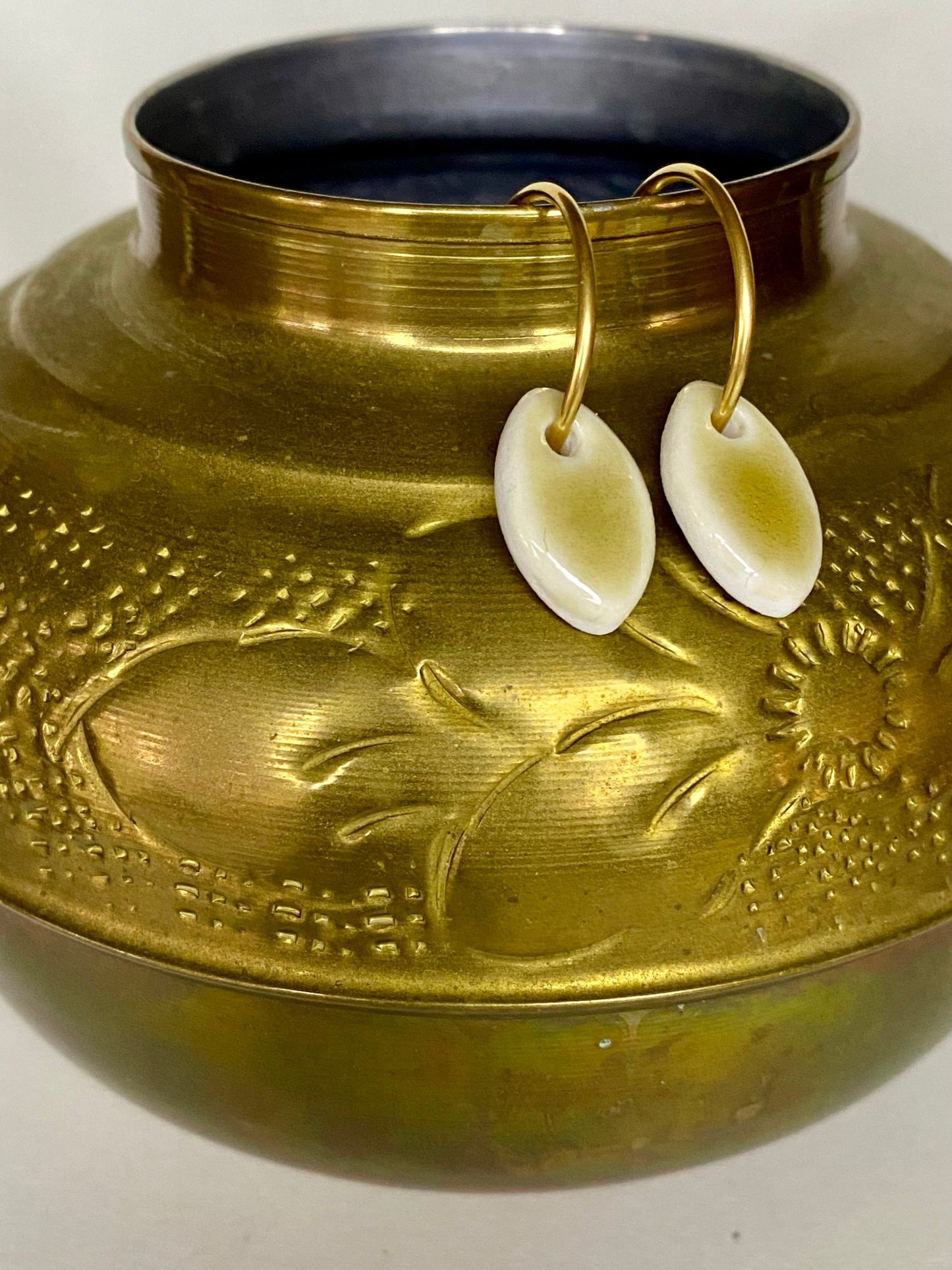 Oorsteker Oh La La druppel - oker - hart&ziel design