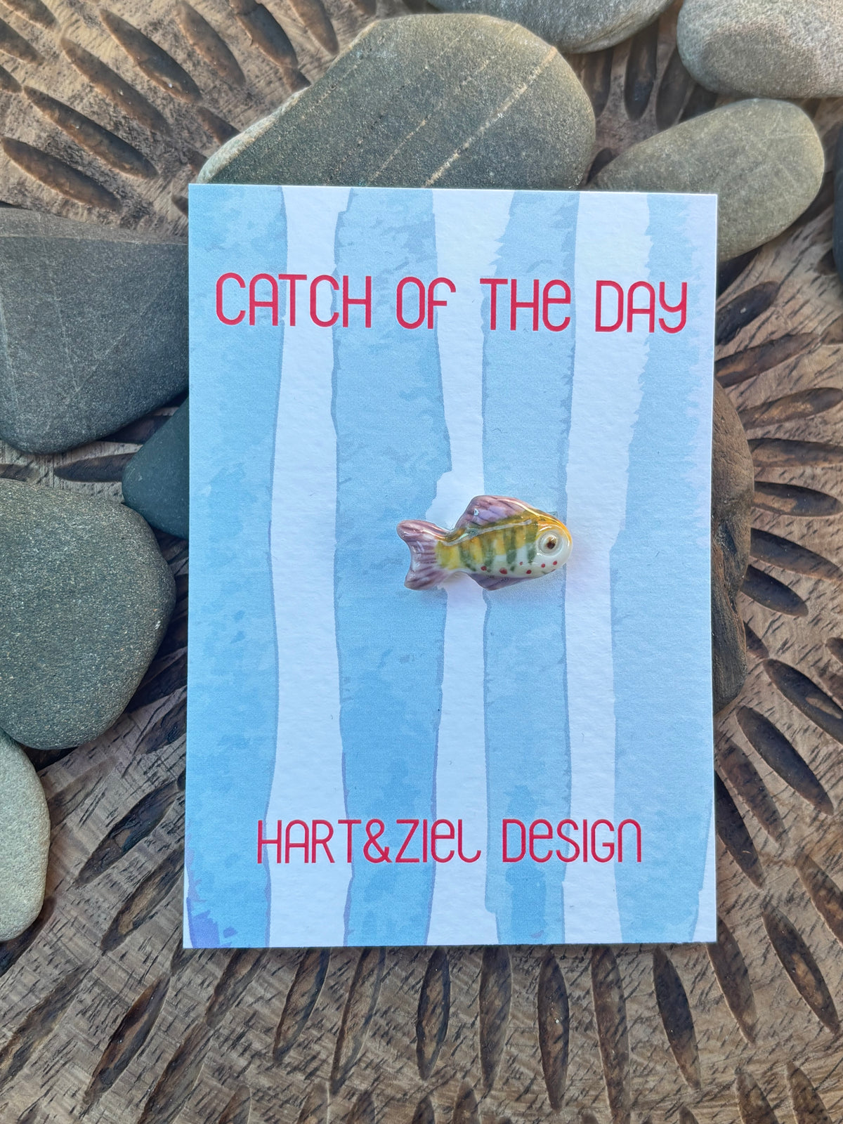 Catch of the Day broche nr 8