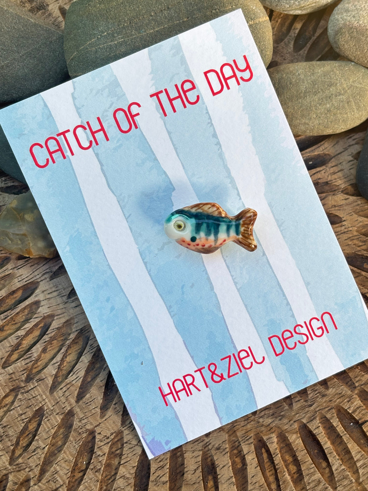 Catch of the Day broche nr 9