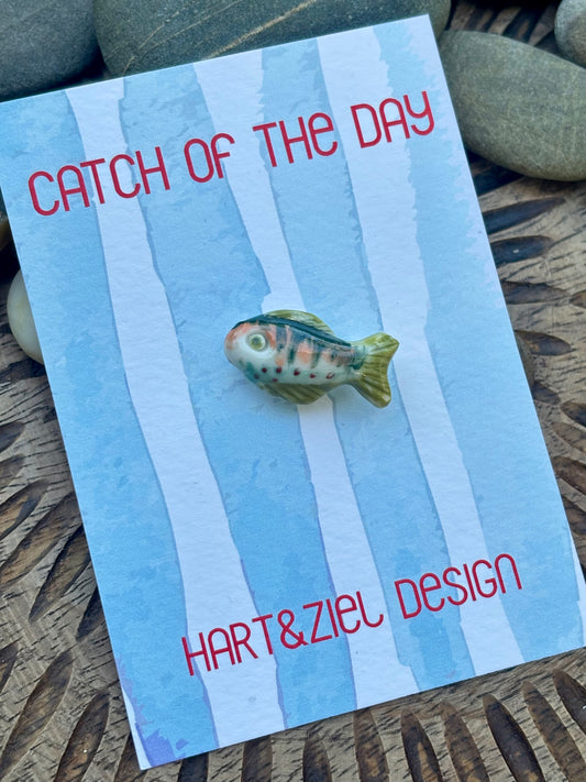 Catch of the Day broche nr 5