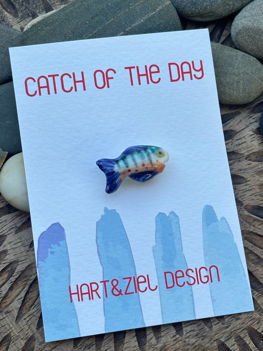 Catch of the Day broche nr 2