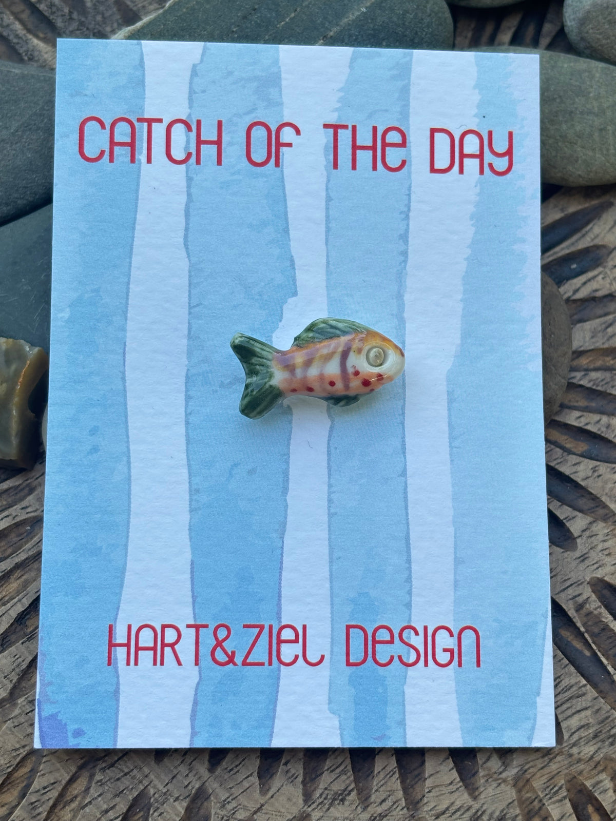 Catch of the Day broche nr 3