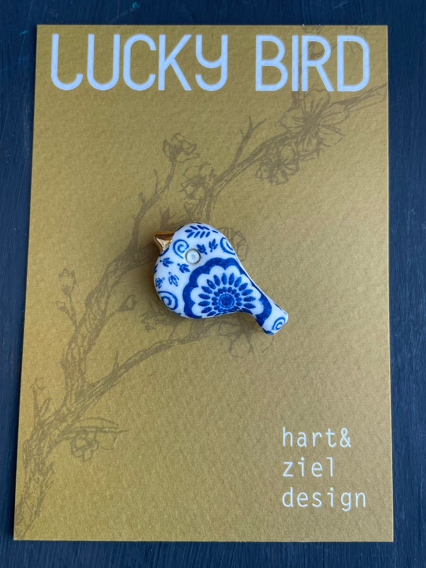 Lucky Bird - Erika 01