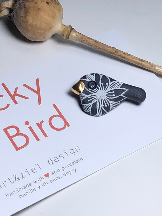 Lucky Bird - black & white nr 02 - hart&ziel design