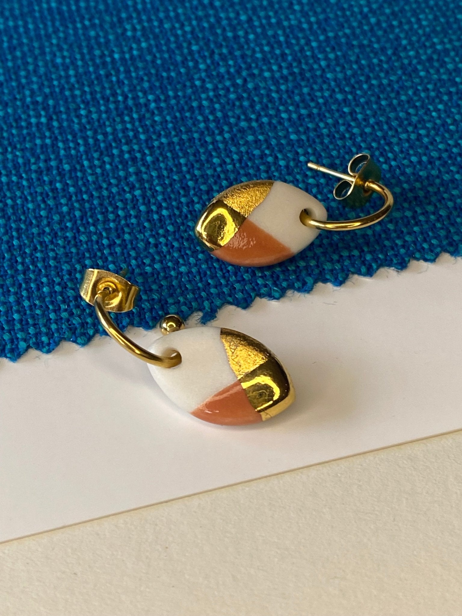 Oorsteker Fonkel terra/goud - hart&ziel design