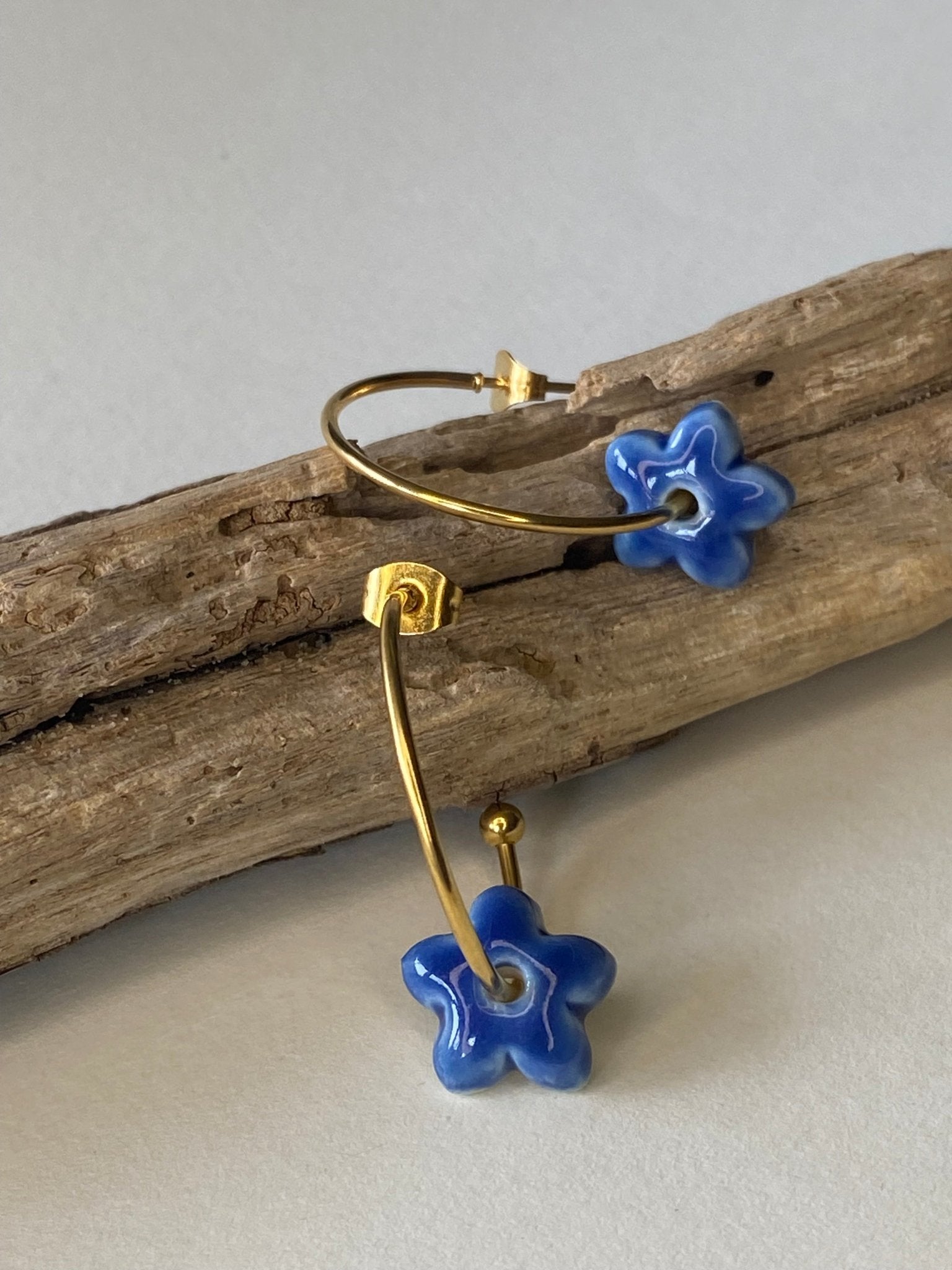 Oorsteker Lou Lou - blauw - hart&ziel design